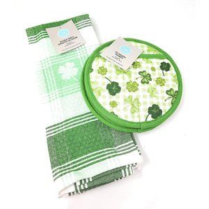 St. Patrick's Day Shamrock Kitchen Tea Hand Towels and Pot Holders (Set of 4)